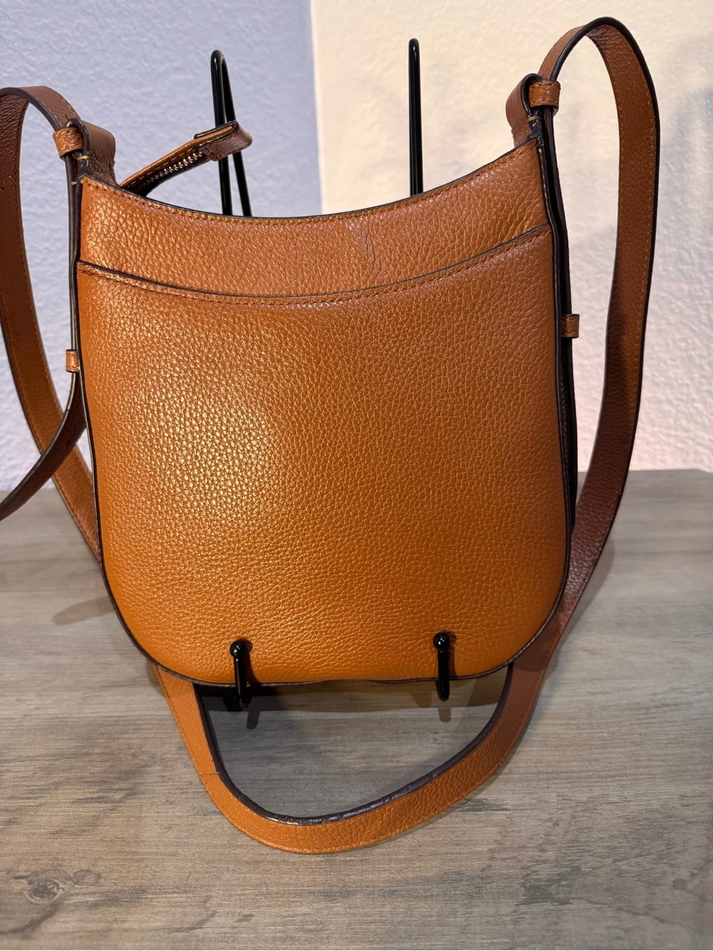 Kate Spade S338 Pebbled Leather Cognac Crossbody Bag Adjustable Strap